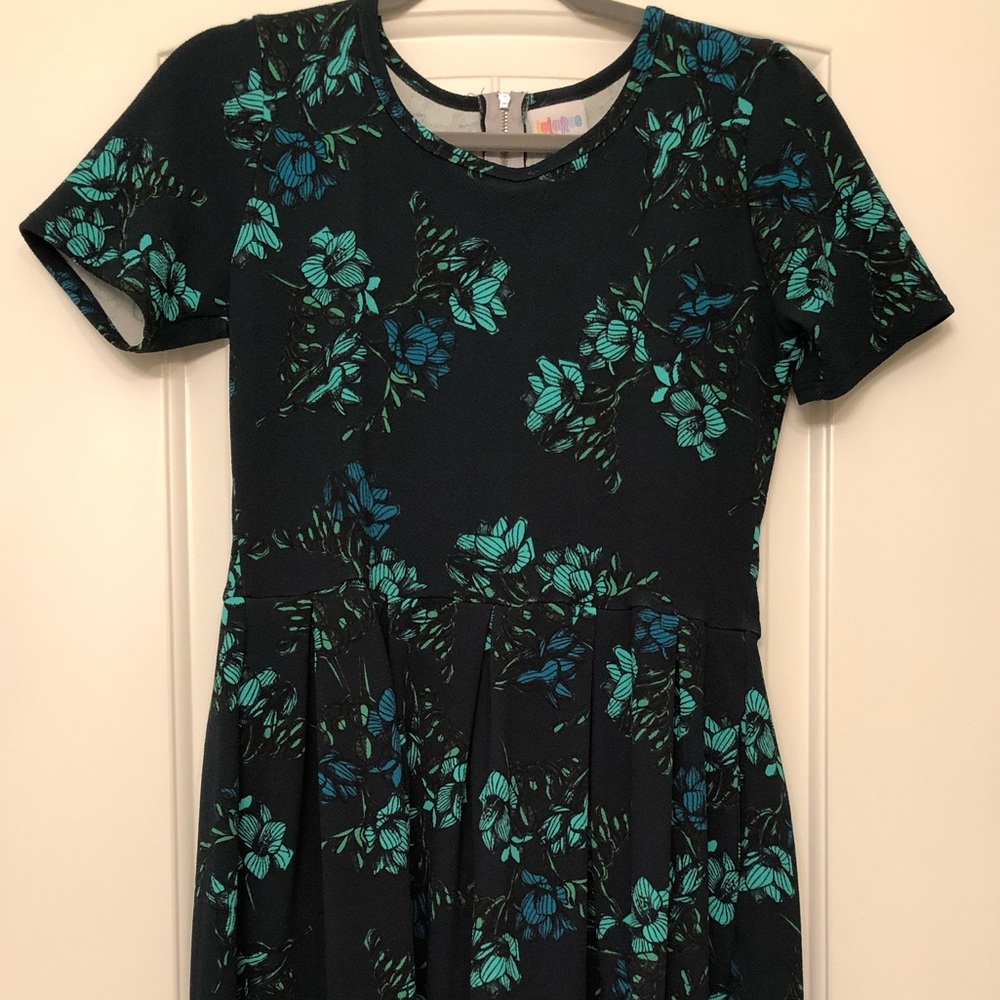 Lularoe Amelia dress